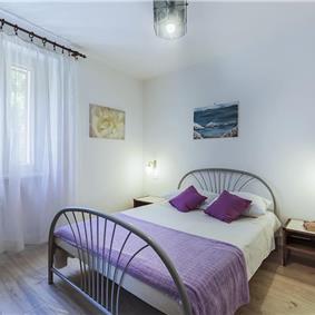 6 bedroom villa with pool near Labin, Istria, sleeps 12